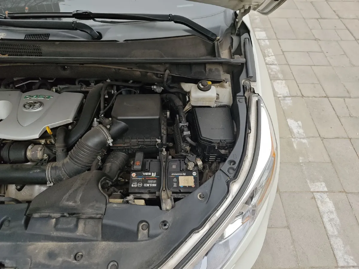 2017 Toyota Highlander 2.0T 220HP L4 6AT,autocango,china used car exporter,china ev exporter,chinese used car exporter,chinese used ev exporter