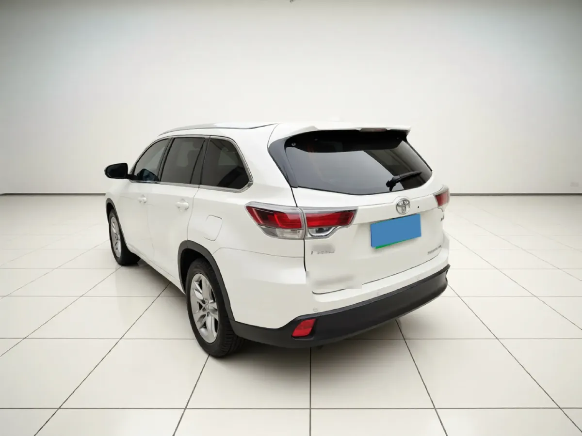 2017 Toyota Highlander 2.0T 220HP L4 6AT,autocango,china used car exporter,china ev exporter,chinese used car exporter,chinese used ev exporter