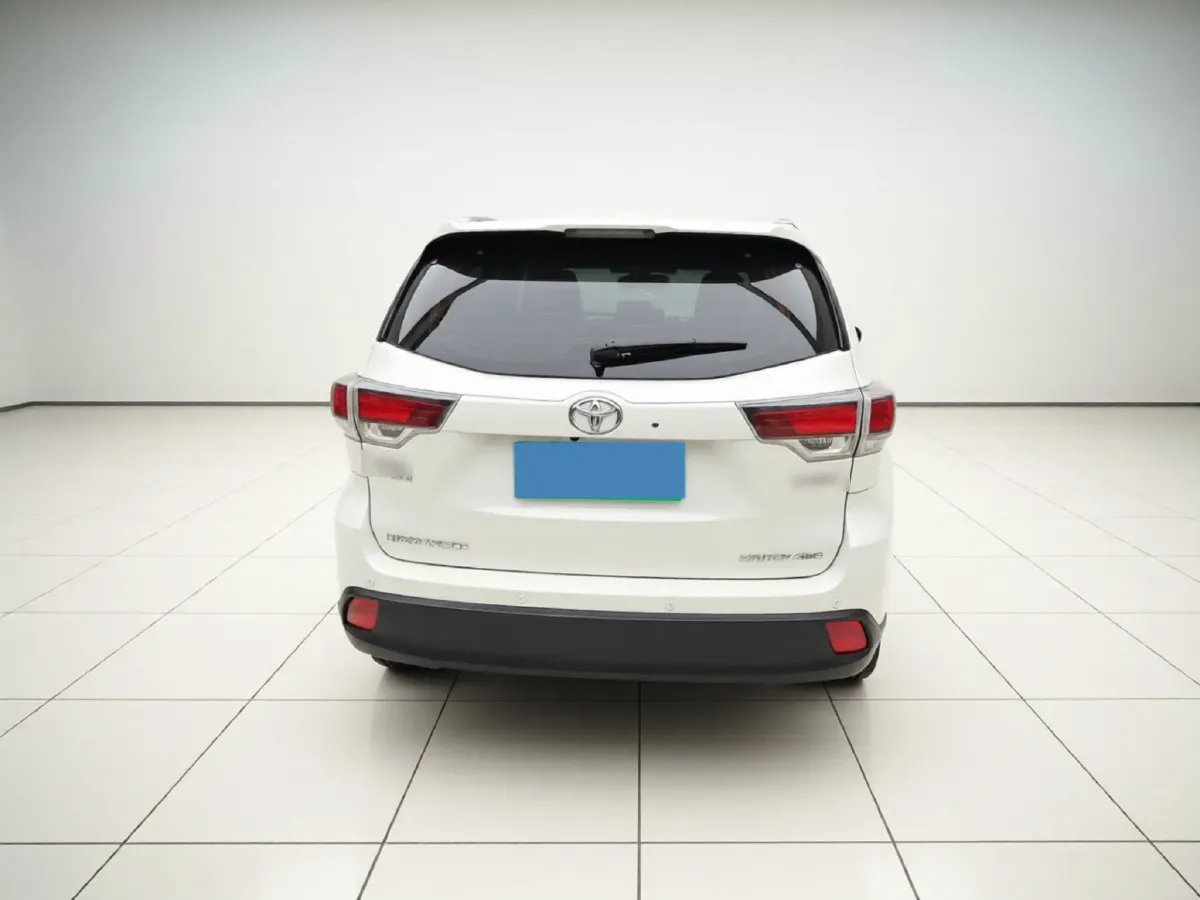 2017 Toyota Highlander 2.0T 220HP L4 6AT,autocango,china used car exporter,china ev exporter,chinese used car exporter,chinese used ev exporter