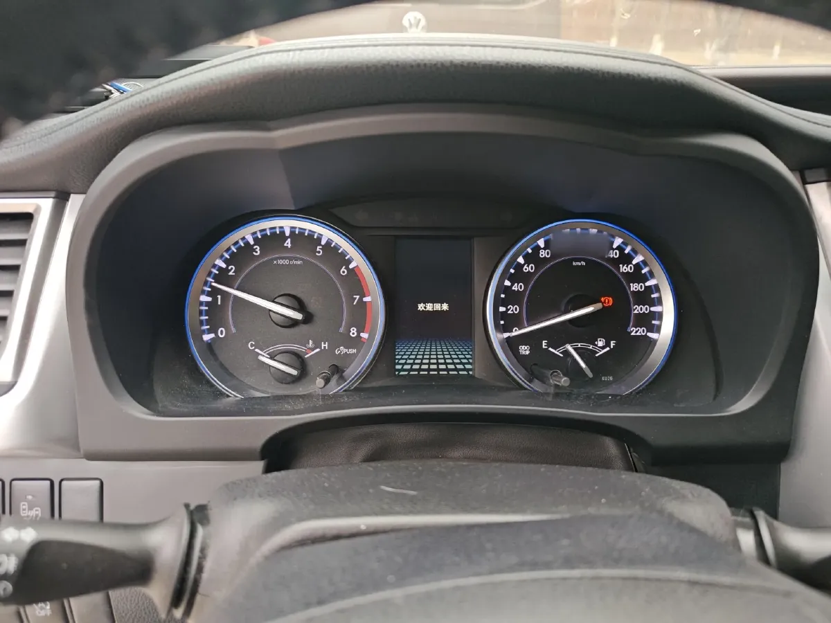 2017 Toyota Highlander 2.0T 220HP L4 6AT,autocango,china used car exporter,china ev exporter,chinese used car exporter,chinese used ev exporter