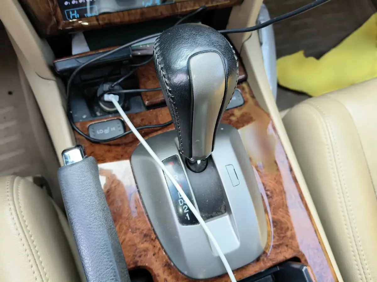 2011 Honda Accord 2.0L 156HP L4 5AT,autocango,china used car exporter,china ev exporter,chinese used car exporter,chinese used ev exporter