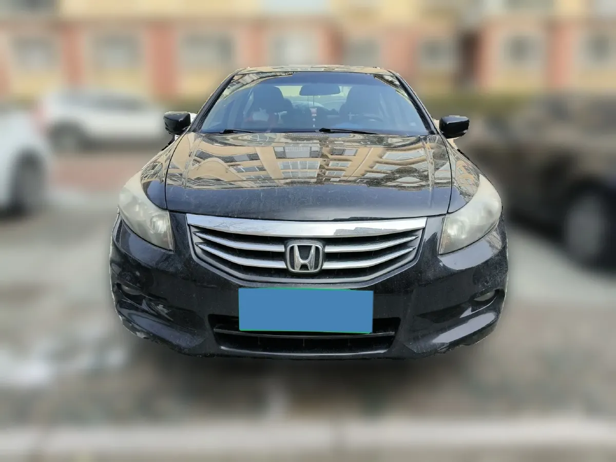 2011 Honda Accord 2.0L 156HP L4 5AT,autocango,china used car exporter,china ev exporter,chinese used car exporter,chinese used ev exporter