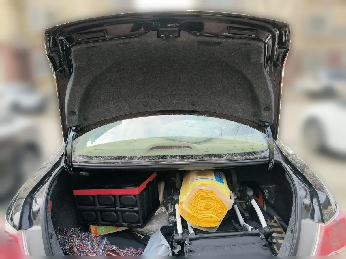 2011 Honda Accord 2.0L 156HP L4 5AT,autocango,china used car exporter,china ev exporter,chinese used car exporter,chinese used ev exporter