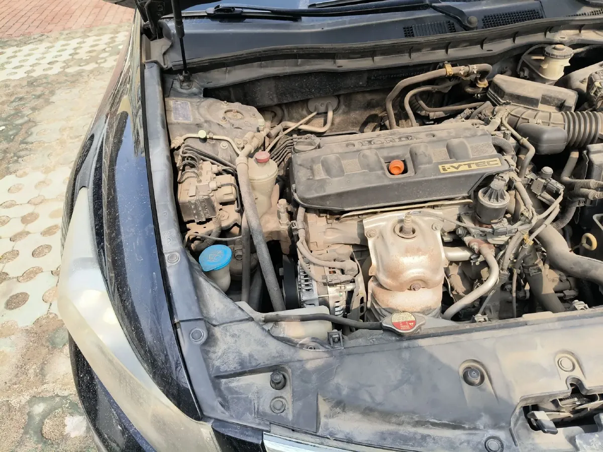 2011 Honda Accord 2.0L 156HP L4 5AT,autocango,china used car exporter,china ev exporter,chinese used car exporter,chinese used ev exporter