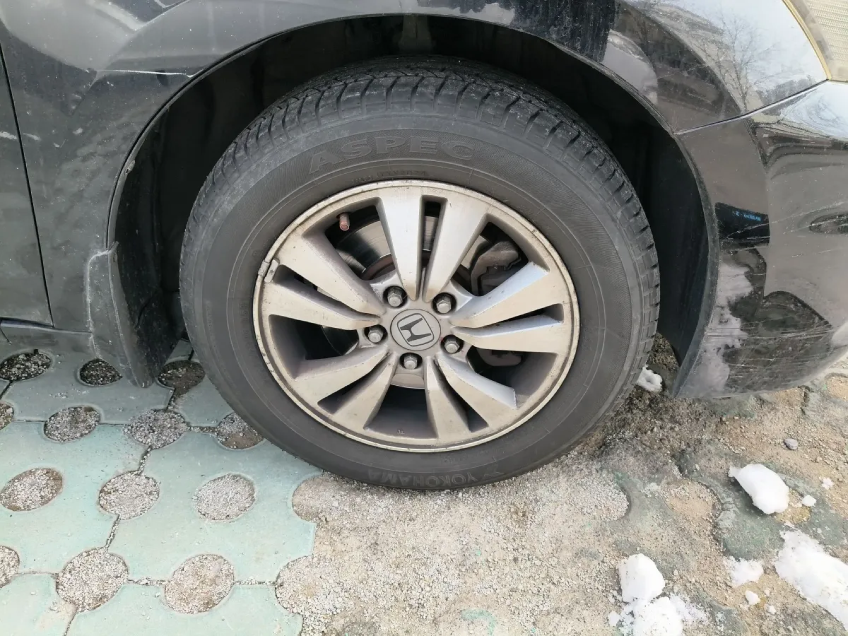 2011 Honda Accord 2.0L 156HP L4 5AT,autocango,china used car exporter,china ev exporter,chinese used car exporter,chinese used ev exporter