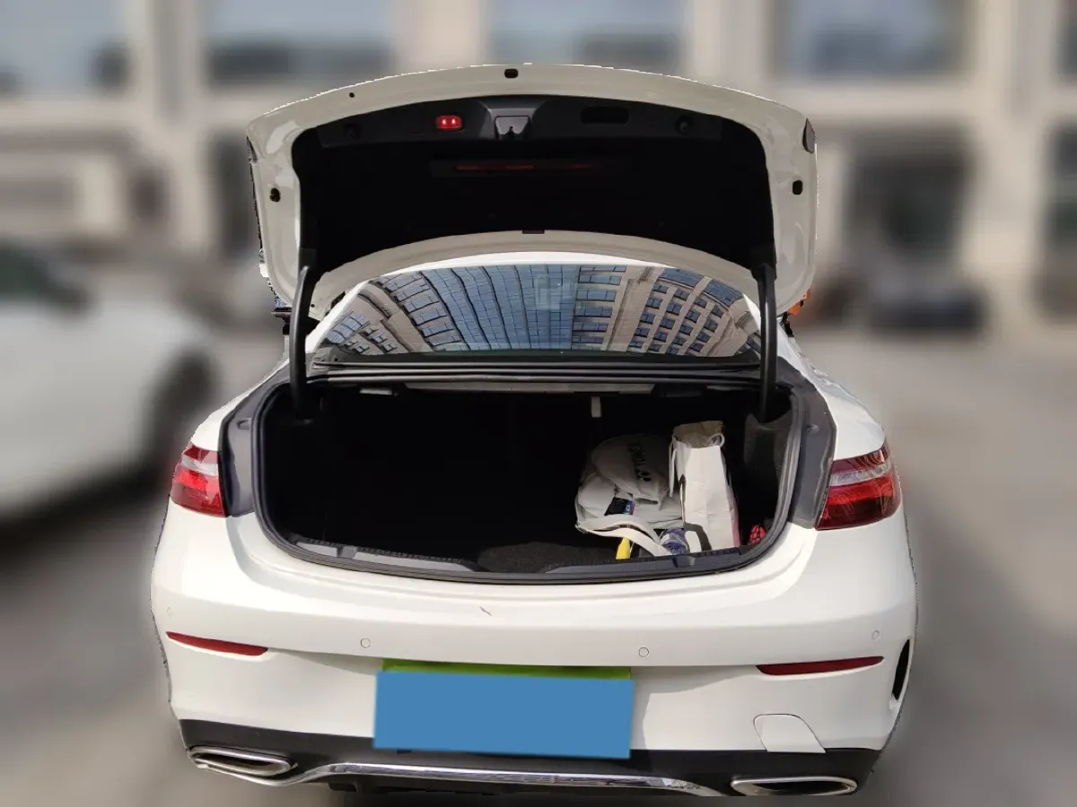 2017 Mercedes-Benz E Class 2.0T 184HP L4 9AT,autocango,china used car exporter,china ev exporter,chinese used car exporter,chinese used ev exporter