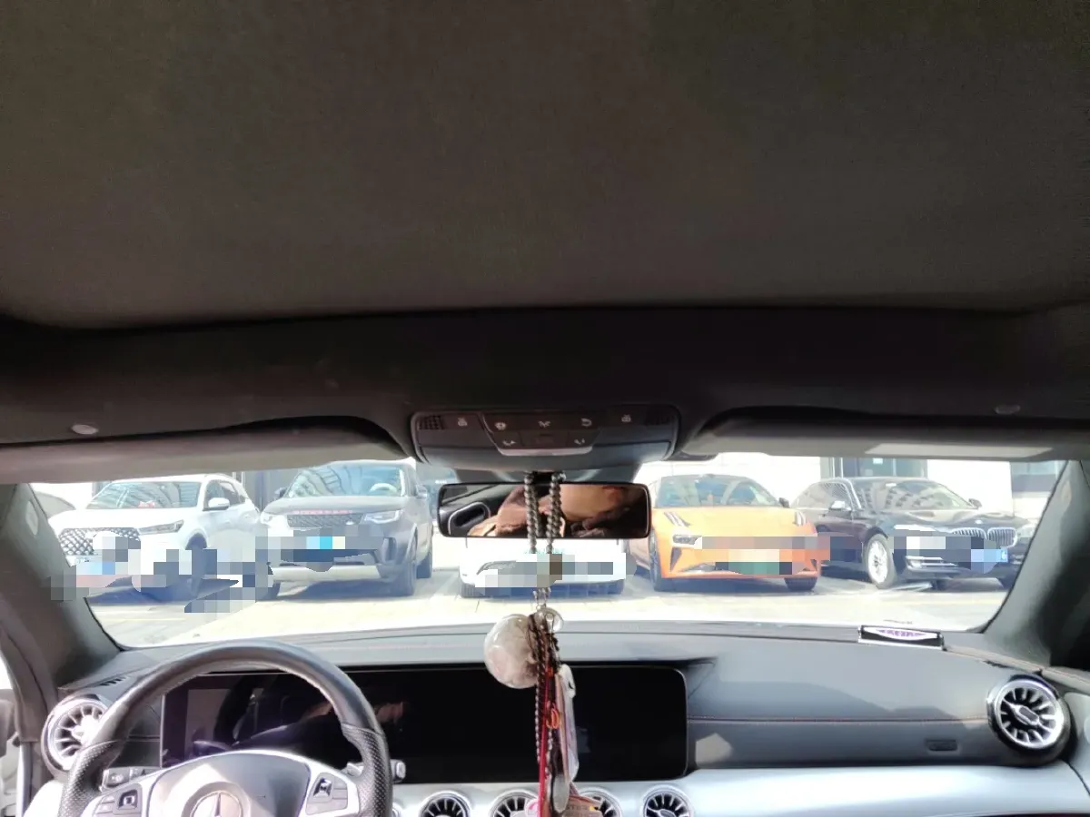 2017 Mercedes-Benz E Class 2.0T 184HP L4 9AT,autocango,china used car exporter,china ev exporter,chinese used car exporter,chinese used ev exporter