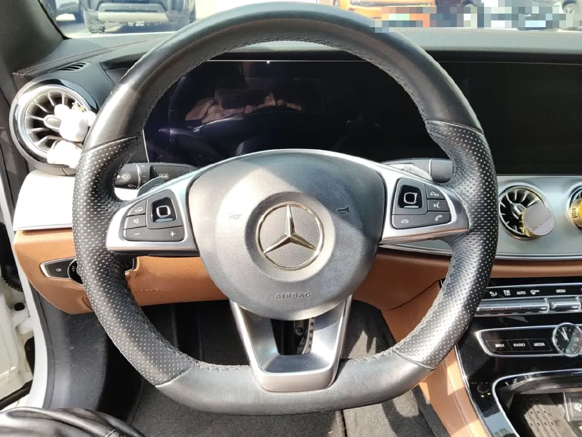 2017 Mercedes-Benz E Class 2.0T 184HP L4 9AT,autocango,china used car exporter,china ev exporter,chinese used car exporter,chinese used ev exporter
