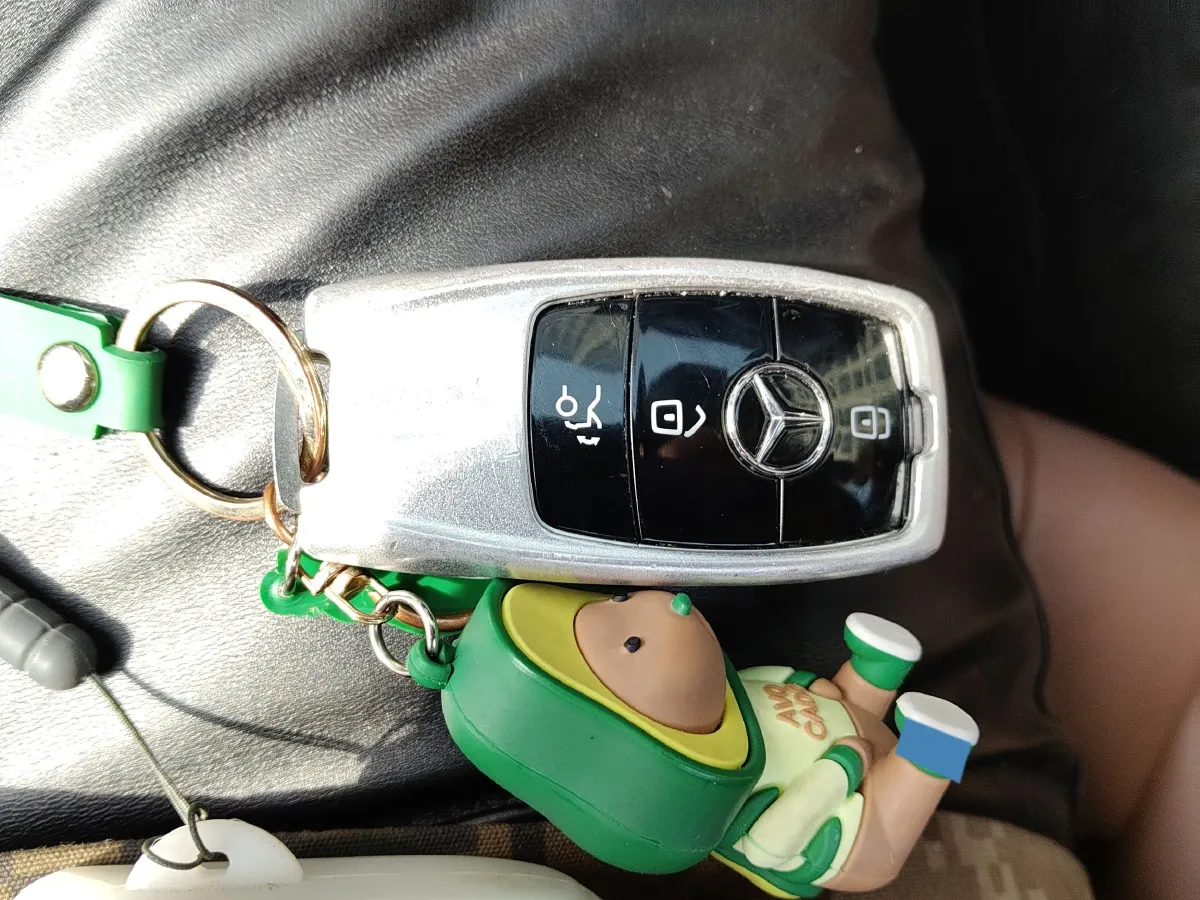 2017 Mercedes-Benz E Class 2.0T 184HP L4 9AT,autocango,china used car exporter,china ev exporter,chinese used car exporter,chinese used ev exporter