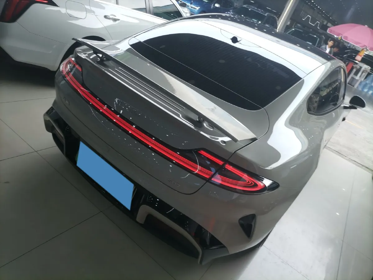 2024 MI SU7 BEV 73.6KWH,autocango,china used car exporter,china ev exporter,chinese used car exporter,chinese used ev exporter