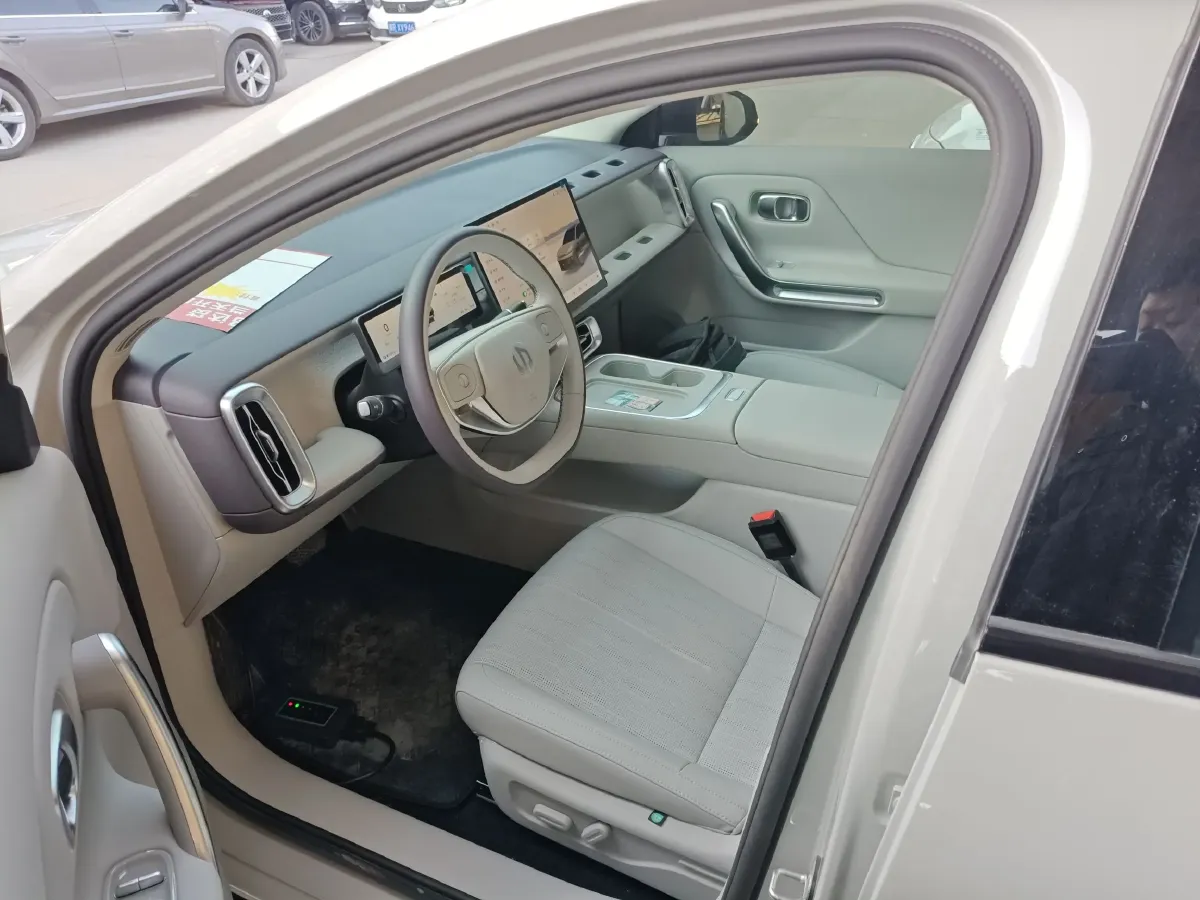 2025 Leapmotor B01 BEV,autocango,china used car exporter,china ev exporter,chinese used car exporter,chinese used ev exporter