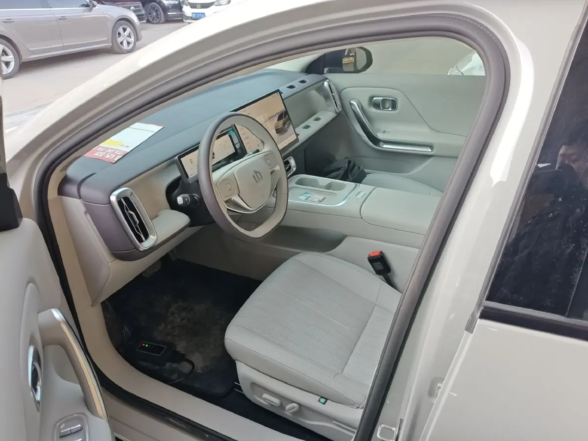 2025 Leapmotor B01 BEV,autocango,china used car exporter,china ev exporter,chinese used car exporter,chinese used ev exporter