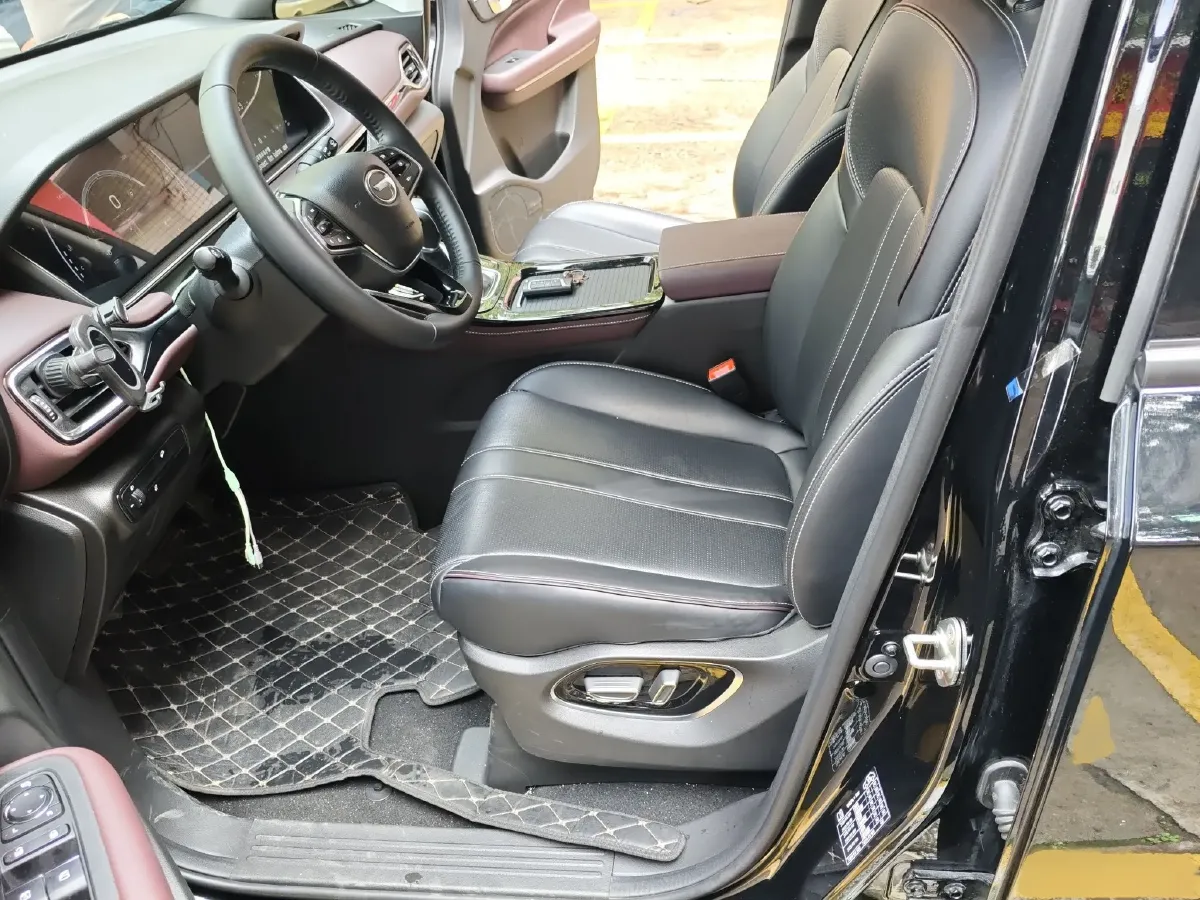 2023 GAC Trumpchi M6 1.5T 177HP L4 7DCT,autocango,china used car exporter,china ev exporter,chinese used car exporter,chinese used ev exporter