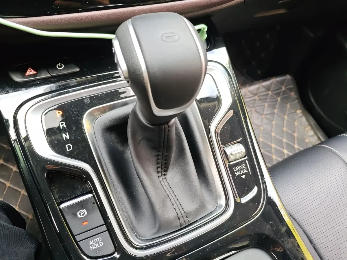 2023 GAC Trumpchi M6 1.5T 177HP L4 7DCT,autocango,china used car exporter,china ev exporter,chinese used car exporter,chinese used ev exporter