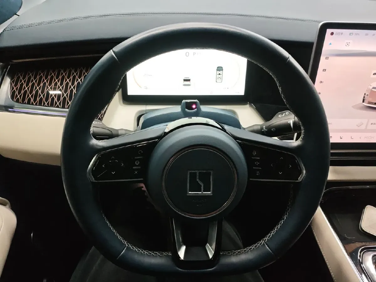 2022 Zeekr 009 BEV 116KWH,autocango,china used car exporter,china ev exporter,chinese used car exporter,chinese used ev exporter