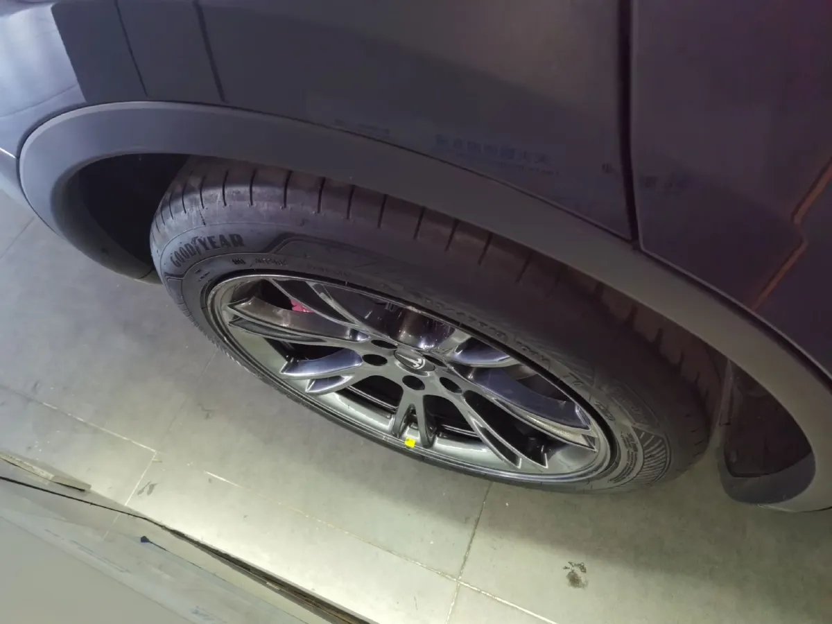 2024 Tesla Model Y BEV 60KWH,autocango,china used car exporter,china ev exporter,chinese used car exporter,chinese used ev exporter