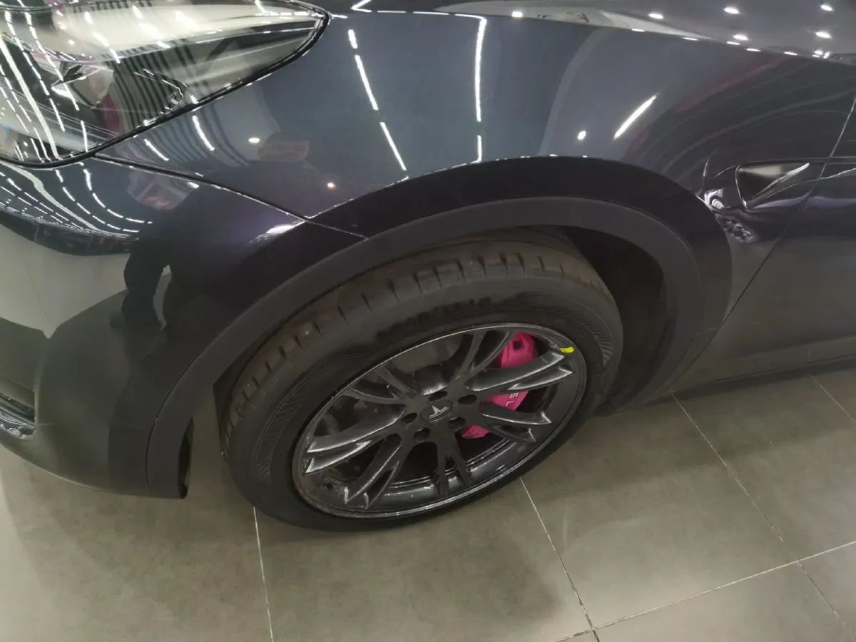 2024 Tesla Model Y BEV 60KWH,autocango,china used car exporter,china ev exporter,chinese used car exporter,chinese used ev exporter