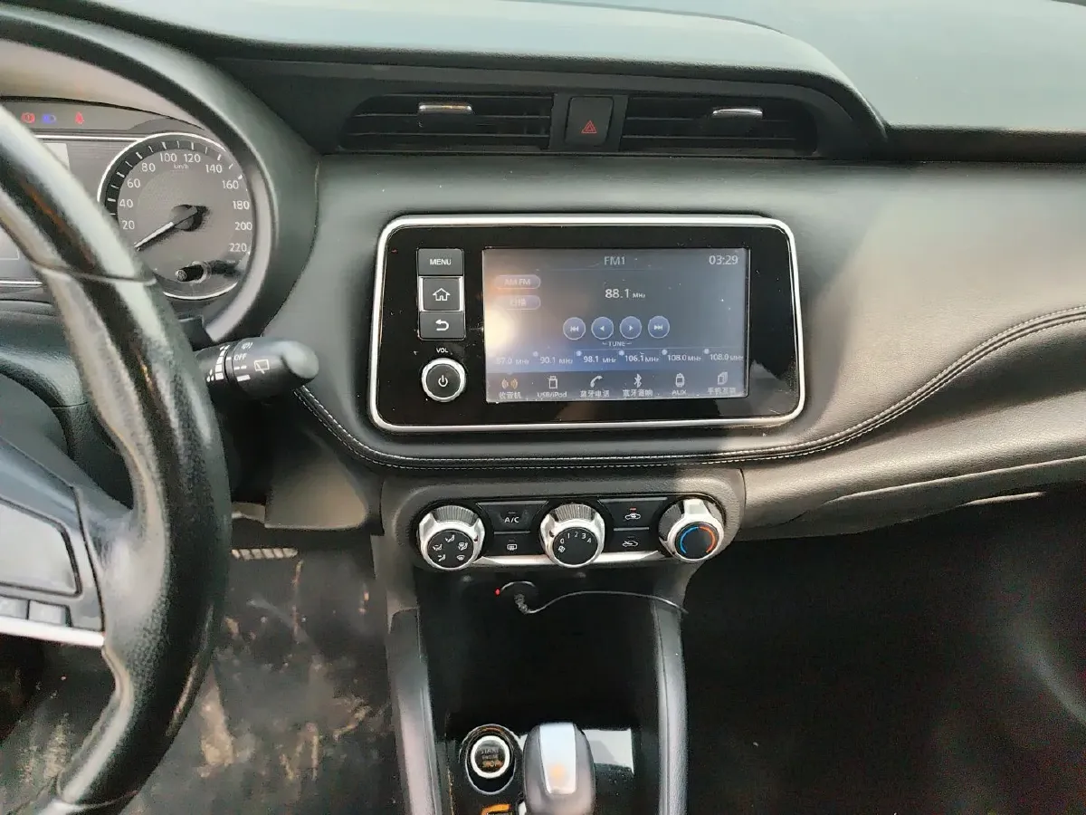 2017 Nissan Kicks 1.5L 124HP L4 CVT,autocango,china used car exporter,china ev exporter,chinese used car exporter,chinese used ev exporter