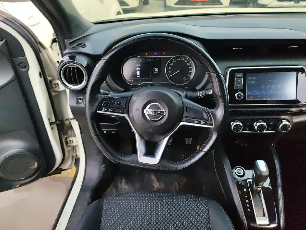 2017 Nissan Kicks 1.5L 124HP L4 CVT,autocango,china used car exporter,china ev exporter,chinese used car exporter,chinese used ev exporter