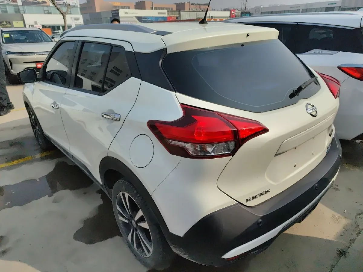 2017 Nissan Kicks 1.5L 124HP L4 CVT,autocango,china used car exporter,china ev exporter,chinese used car exporter,chinese used ev exporter