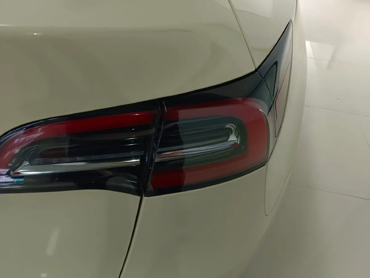 2022 Tesla Model Y BEV 60KWH,autocango,china used car exporter,china ev exporter,chinese used car exporter,chinese used ev exporter