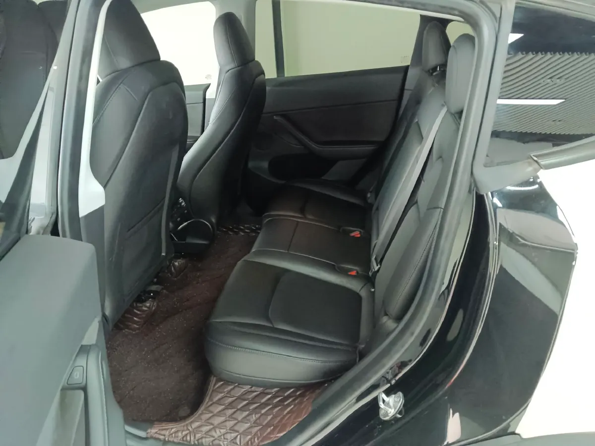 2022 Tesla Model Y BEV 60KWH,autocango,china used car exporter,china ev exporter,chinese used car exporter,chinese used ev exporter