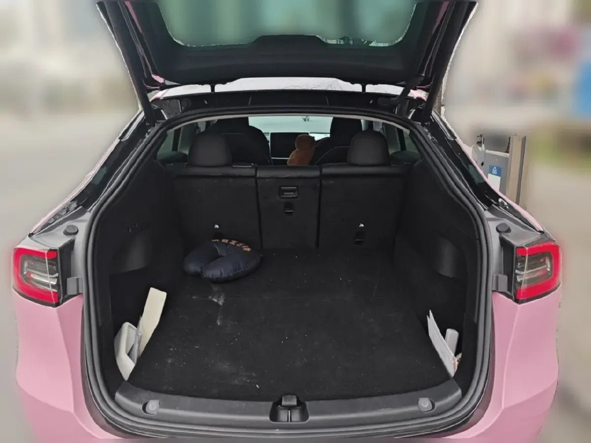 2023 Tesla Model Y BEV 60KWH,autocango,china used car exporter,china ev exporter,chinese used car exporter,chinese used ev exporter