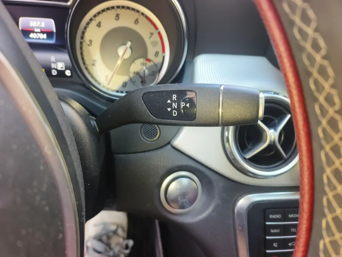 2016 Mercedes-Benz GLA Class 1.6T 156HP L4 7DCT,autocango,china used car exporter,china ev exporter,chinese used car exporter,chinese used ev exporter