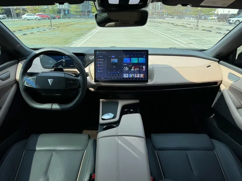 2023 Deepal SL03 1.5L 95HP L4 REEV 28.39KWH,autocango,china used car exporter,china ev exporter,chinese used car exporter,chinese used ev exporter