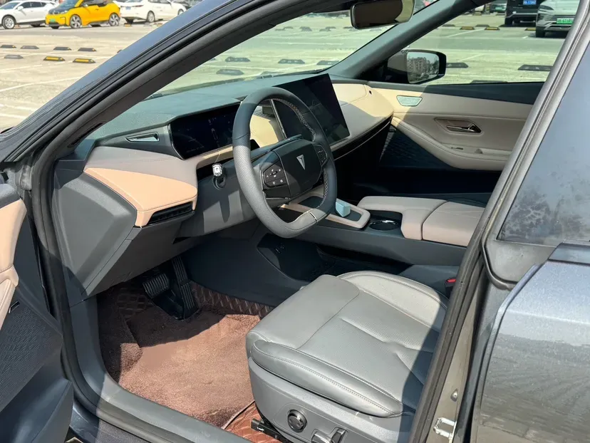 2023 Deepal SL03 1.5L 95HP L4 REEV 28.39KWH,autocango,china used car exporter,china ev exporter,chinese used car exporter,chinese used ev exporter