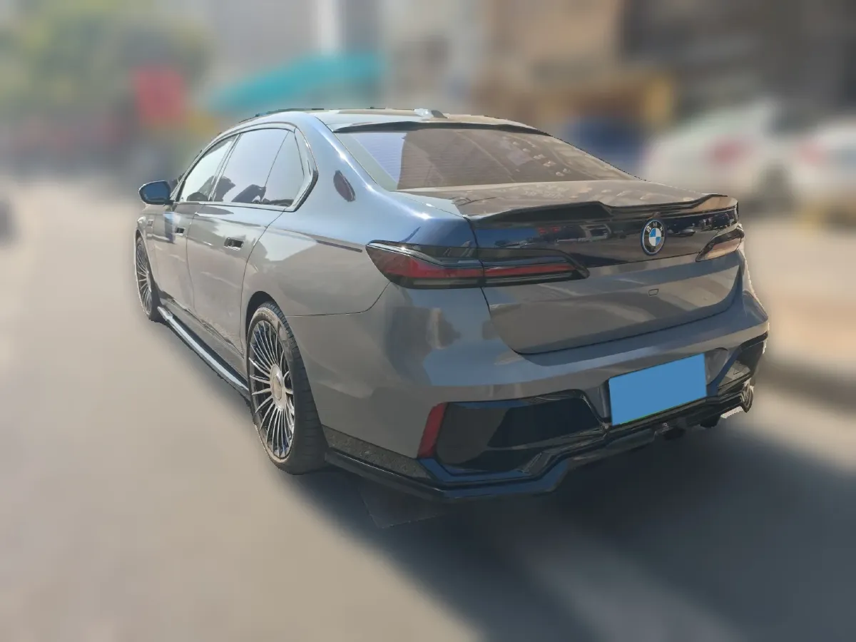 2023 BMW i7 BEV 105.7KWH,autocango,china used car exporter,china ev exporter,chinese used car exporter,chinese used ev exporter