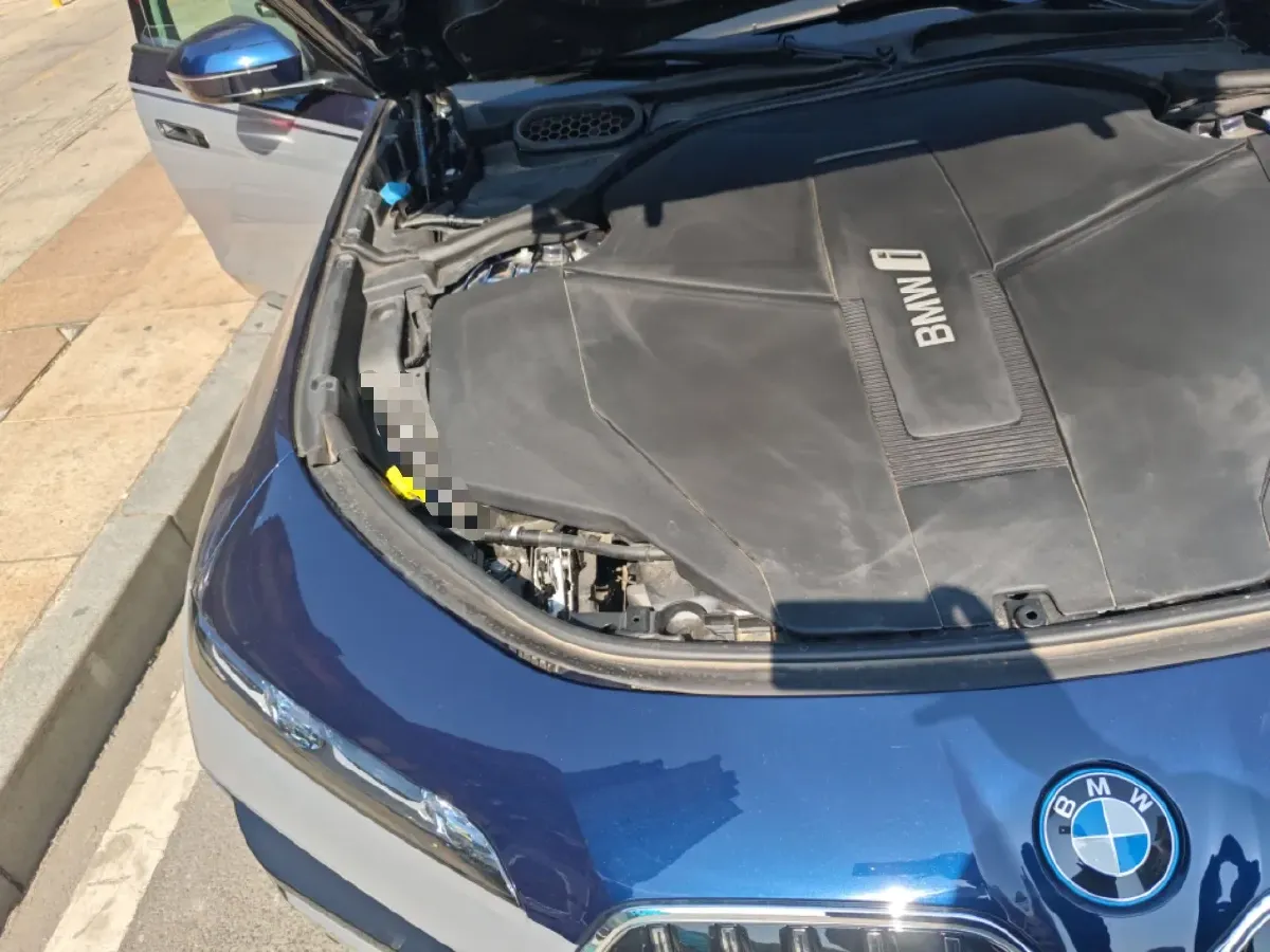 2023 BMW i7 BEV 105.7KWH,autocango,china used car exporter,china ev exporter,chinese used car exporter,chinese used ev exporter