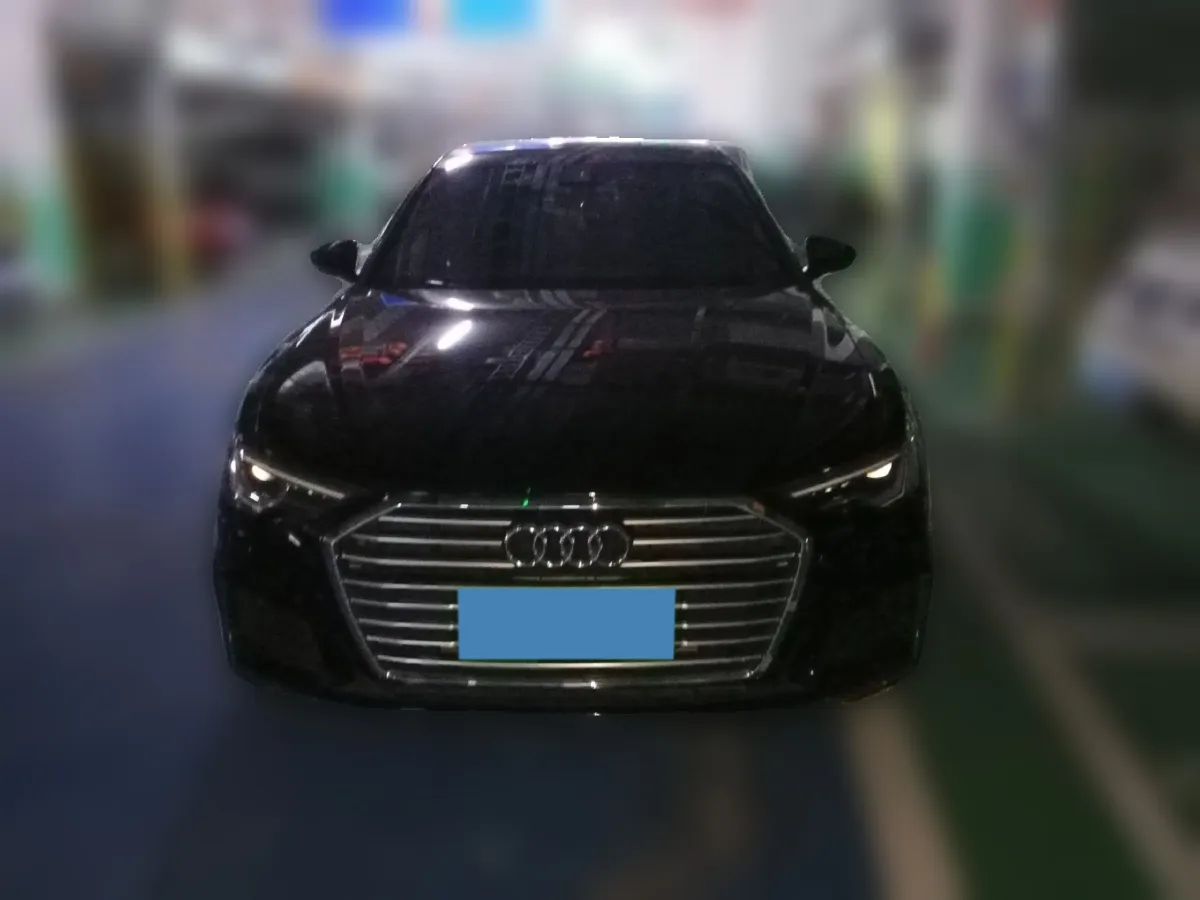 2021 Audi A6L 2.0T 224HP L4 7DCT,autocango,china used car exporter,china ev exporter,chinese used car exporter,chinese used ev exporter