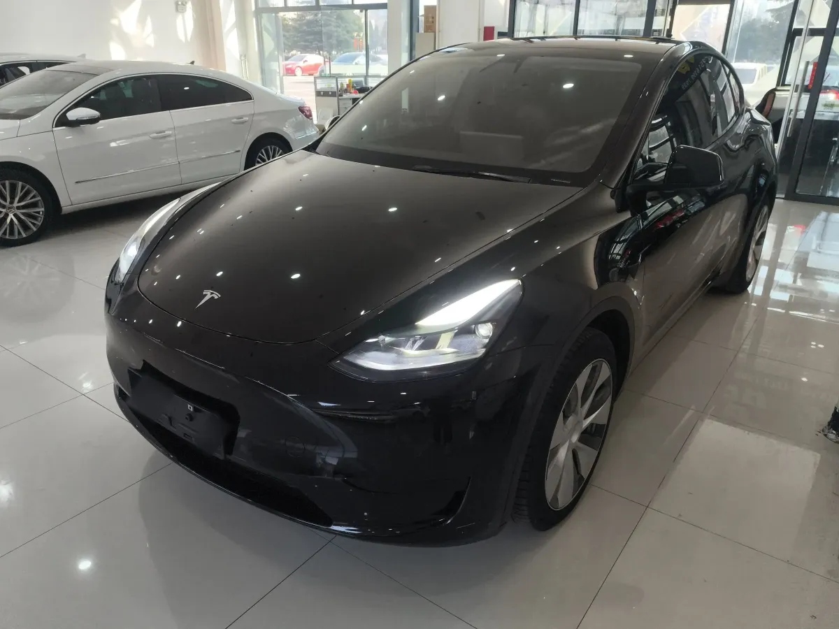 2022 Tesla Model Y BEV 60KWH,autocango,china used car exporter,china ev exporter,chinese used car exporter,chinese used ev exporter
