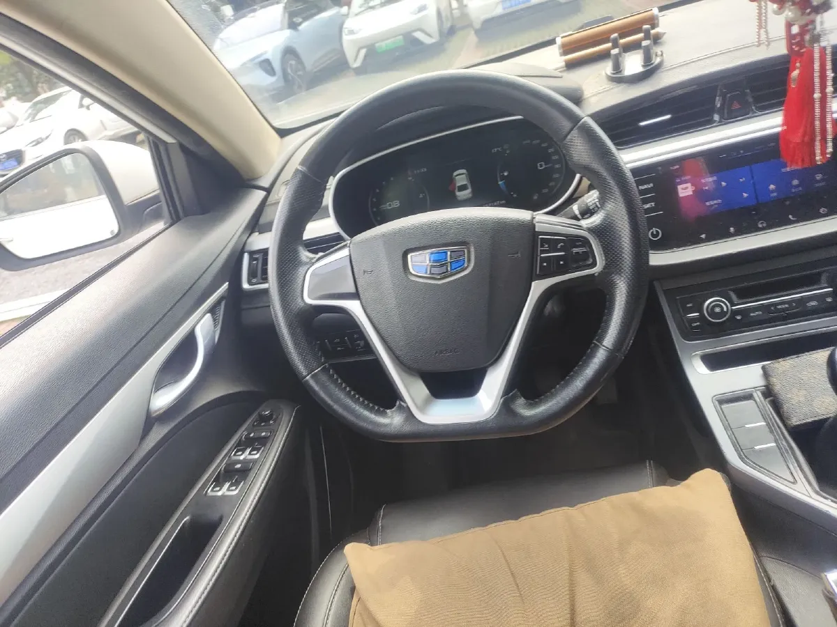 2018 Haval H2s 1.5T 150HP L4 6MT,autocango,china used car exporter,china ev exporter,chinese used car exporter,chinese used ev exporter