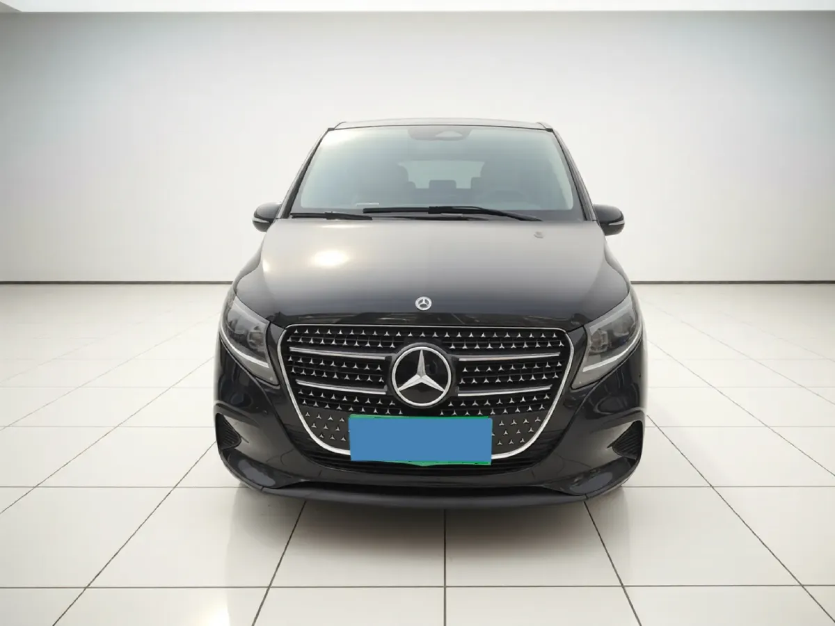 2024 Mercedes-Benz V Class 2.0T 231HP L4 9AT,autocango,china used car exporter,china ev exporter,chinese used car exporter,chinese used ev exporter