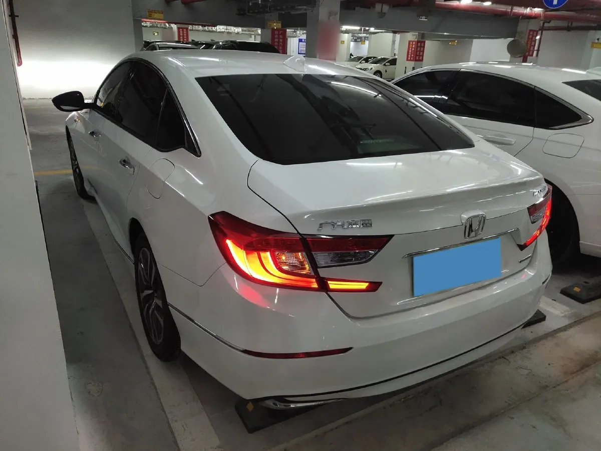 2018 Honda Accord 2.0L 146HP L4 E-CVT Hybrid,autocango,china used car exporter,china ev exporter,chinese used car exporter,chinese used ev exporter