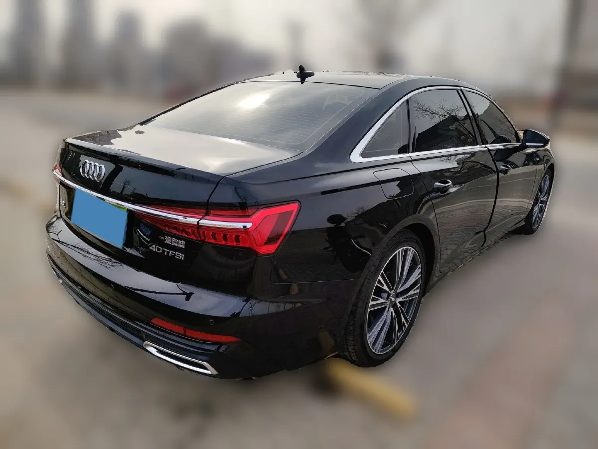 2020 Audi A6L 2.0T 190HP L4 7DCT,autocango,china used car exporter,china ev exporter,chinese used car exporter,chinese used ev exporter