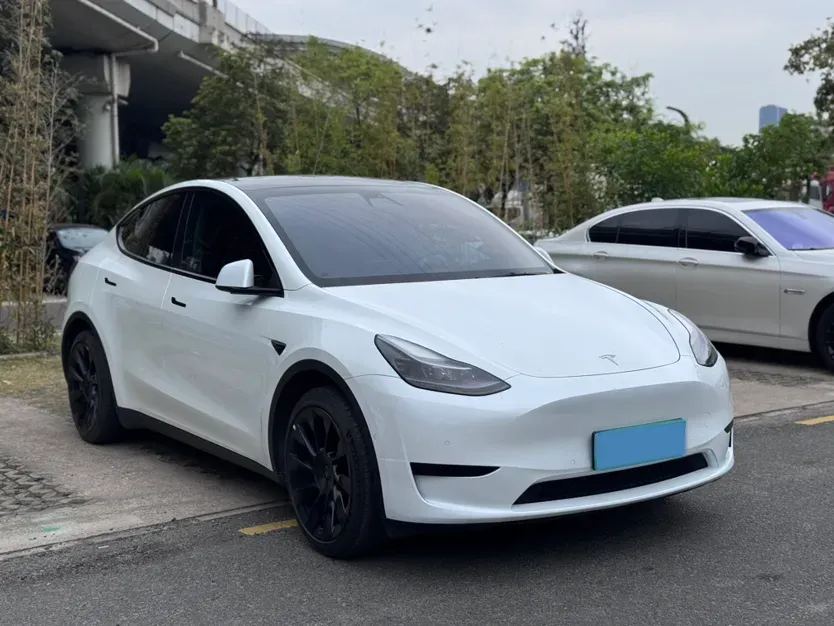 2022 Tesla Model Y BEV 60KWH,autocango,china used car exporter,china ev exporter,chinese used car exporter,chinese used ev exporter