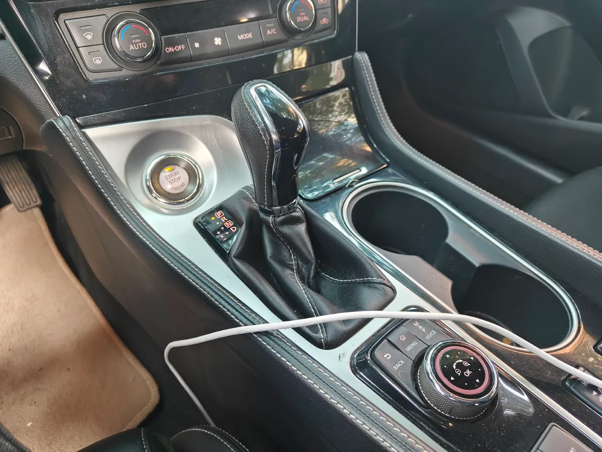 2016 Nissan Maxima 2.5L 186HP L4 CVT,autocango,china used car exporter,china ev exporter,chinese used car exporter,chinese used ev exporter