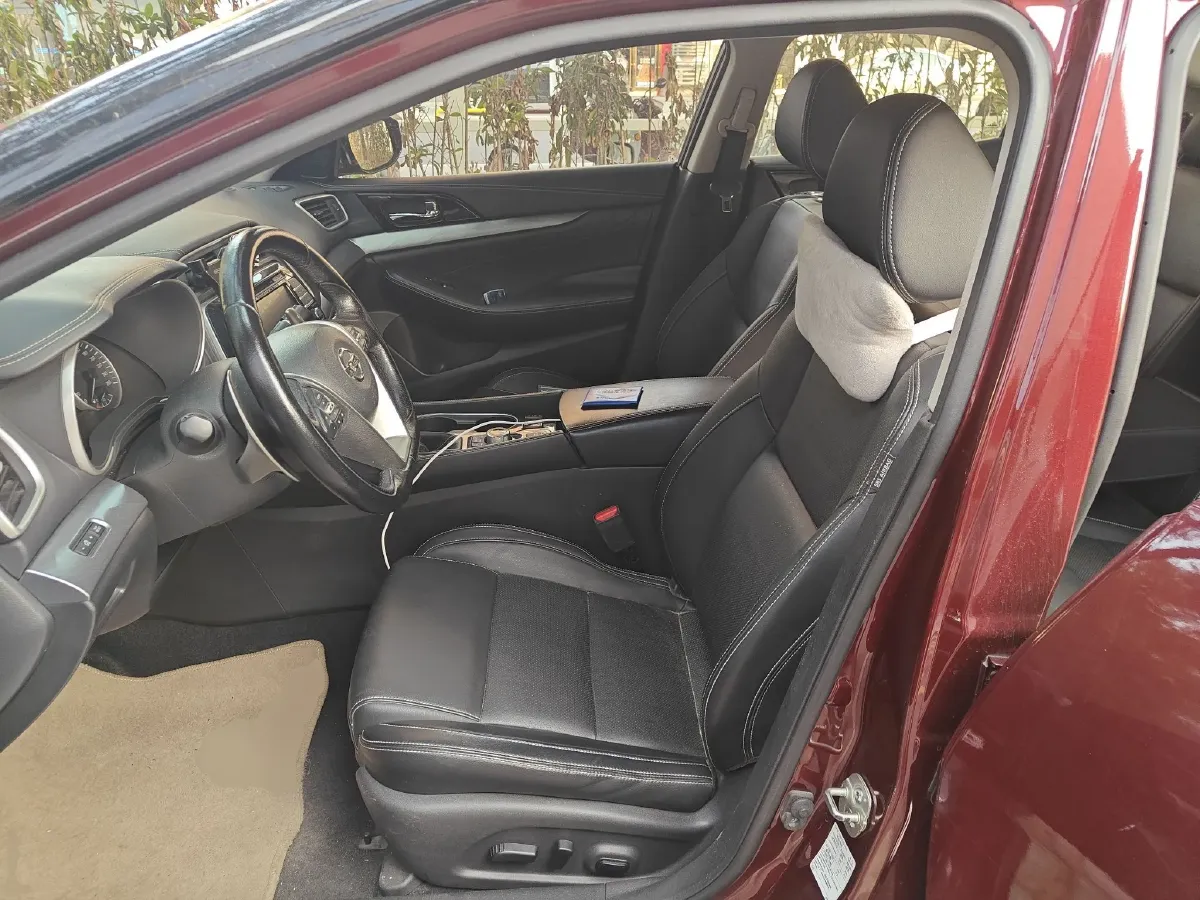 2016 Nissan Maxima 2.5L 186HP L4 CVT,autocango,china used car exporter,china ev exporter,chinese used car exporter,chinese used ev exporter