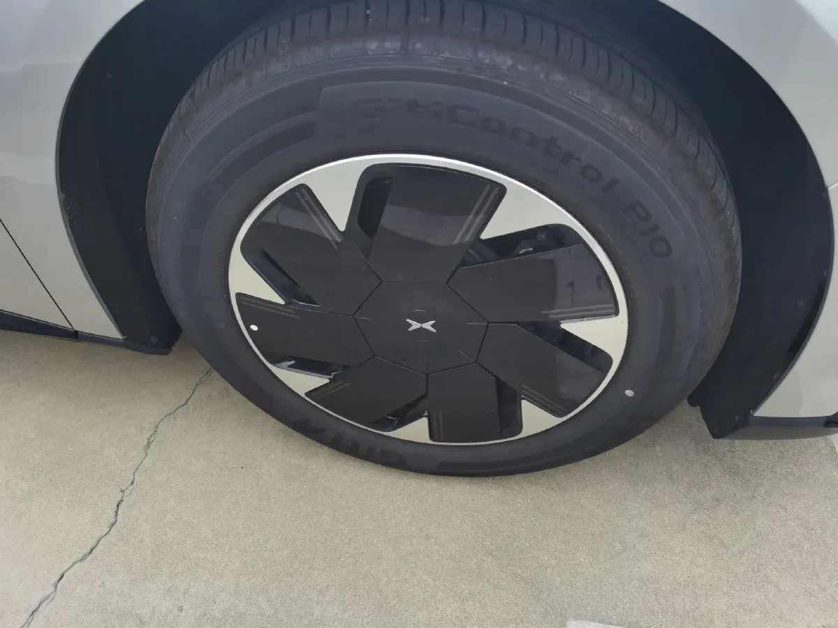 2024 Xpeng P7+ BEV 60.7KWH,autocango,china used car exporter,china ev exporter,chinese used car exporter,chinese used ev exporter