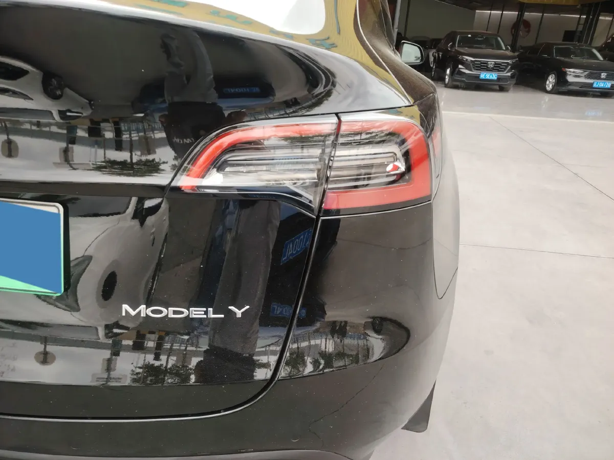2022 Tesla Model Y BEV 60KWH,autocango,china used car exporter,china ev exporter,chinese used car exporter,chinese used ev exporter