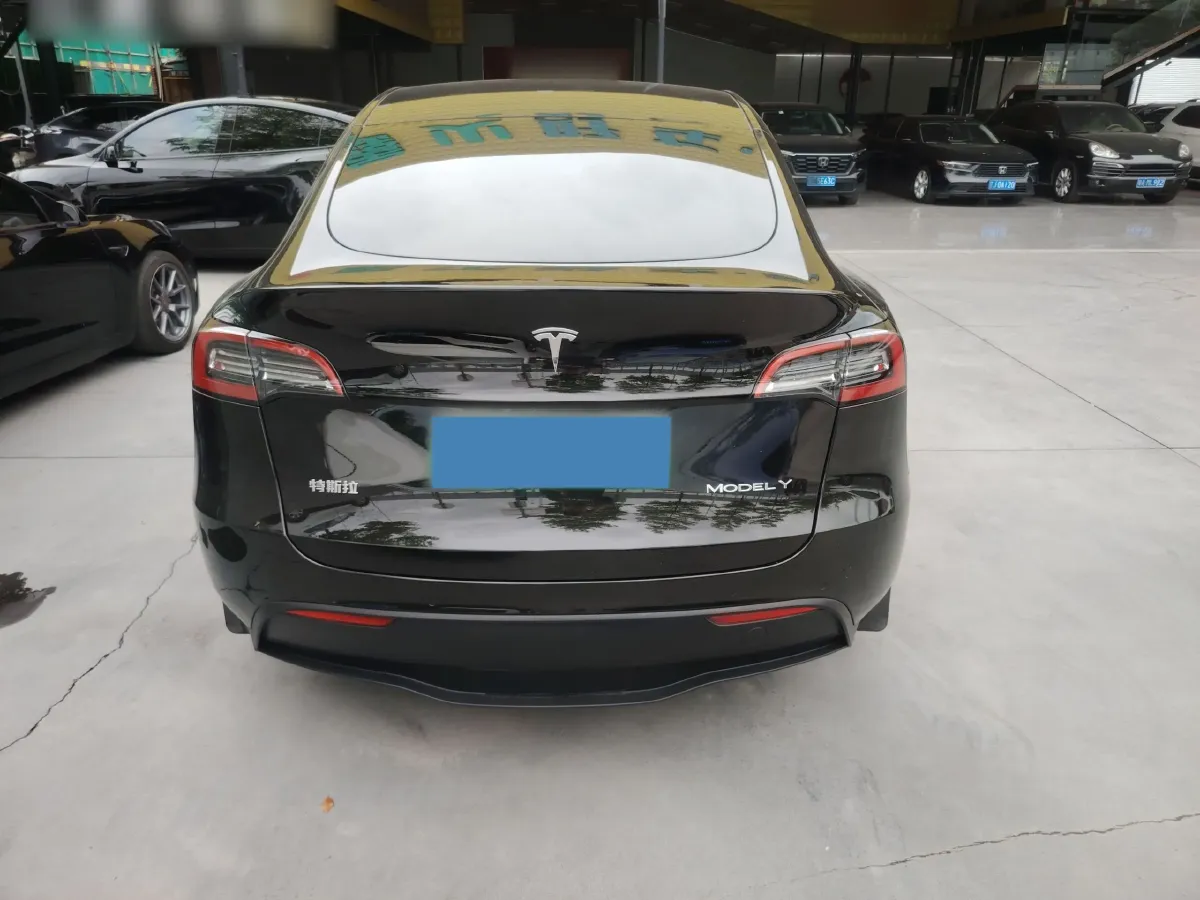 2022 Tesla Model Y BEV 60KWH,autocango,china used car exporter,china ev exporter,chinese used car exporter,chinese used ev exporter