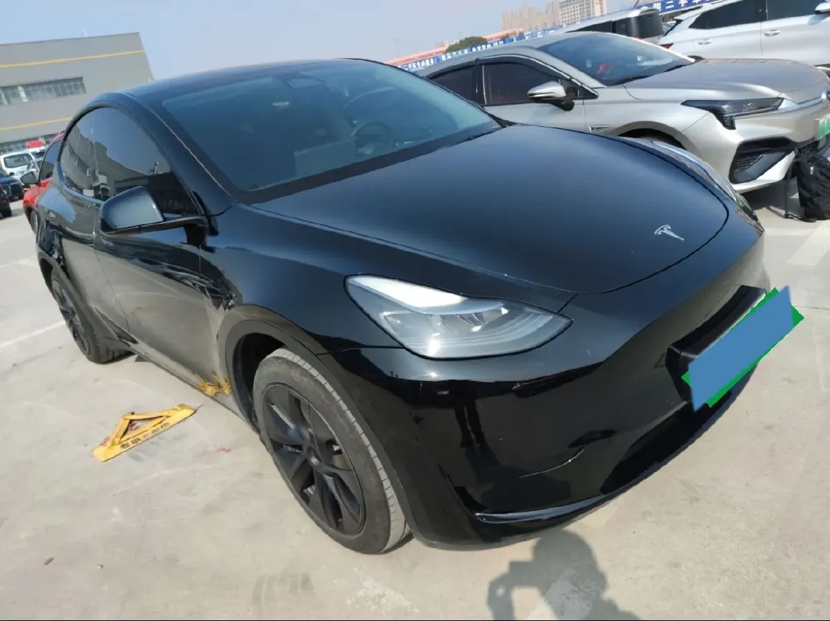 2024 Tesla Model Y BEV 60KWH,autocango,china used car exporter,china ev exporter,chinese used car exporter,chinese used ev exporter