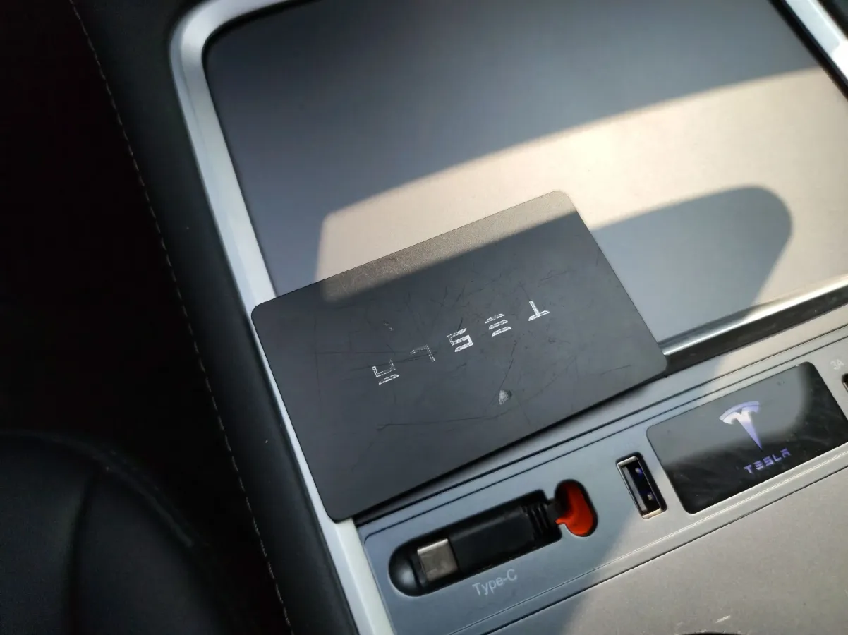 2024 Tesla Model Y BEV 60KWH,autocango,china used car exporter,china ev exporter,chinese used car exporter,chinese used ev exporter