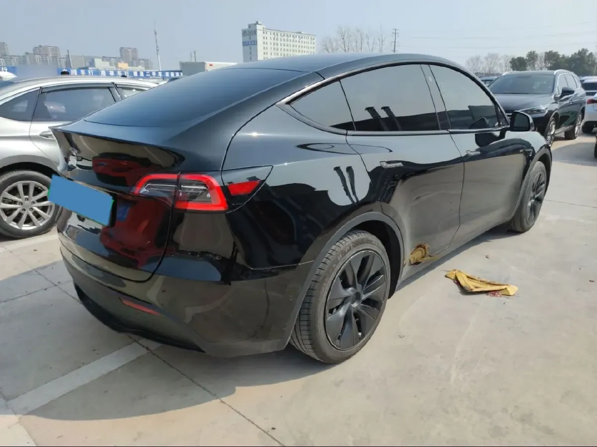 2024 Tesla Model Y BEV 60KWH,autocango,china used car exporter,china ev exporter,chinese used car exporter,chinese used ev exporter
