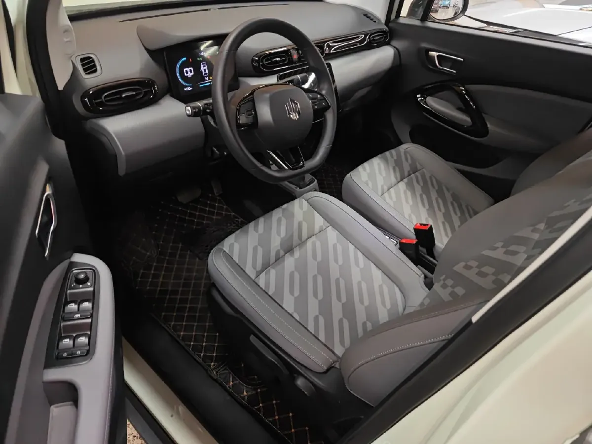 2024 Leapmotor T03 BEV 41.3KWH,autocango,china used car exporter,china ev exporter,chinese used car exporter,chinese used ev exporter