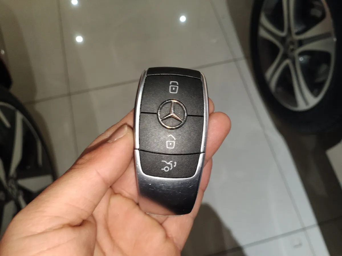 2021 Mercedes-Benz C Class 1.5T 184HP L4 9AT,autocango,china used car exporter,china ev exporter,chinese used car exporter,chinese used ev exporter