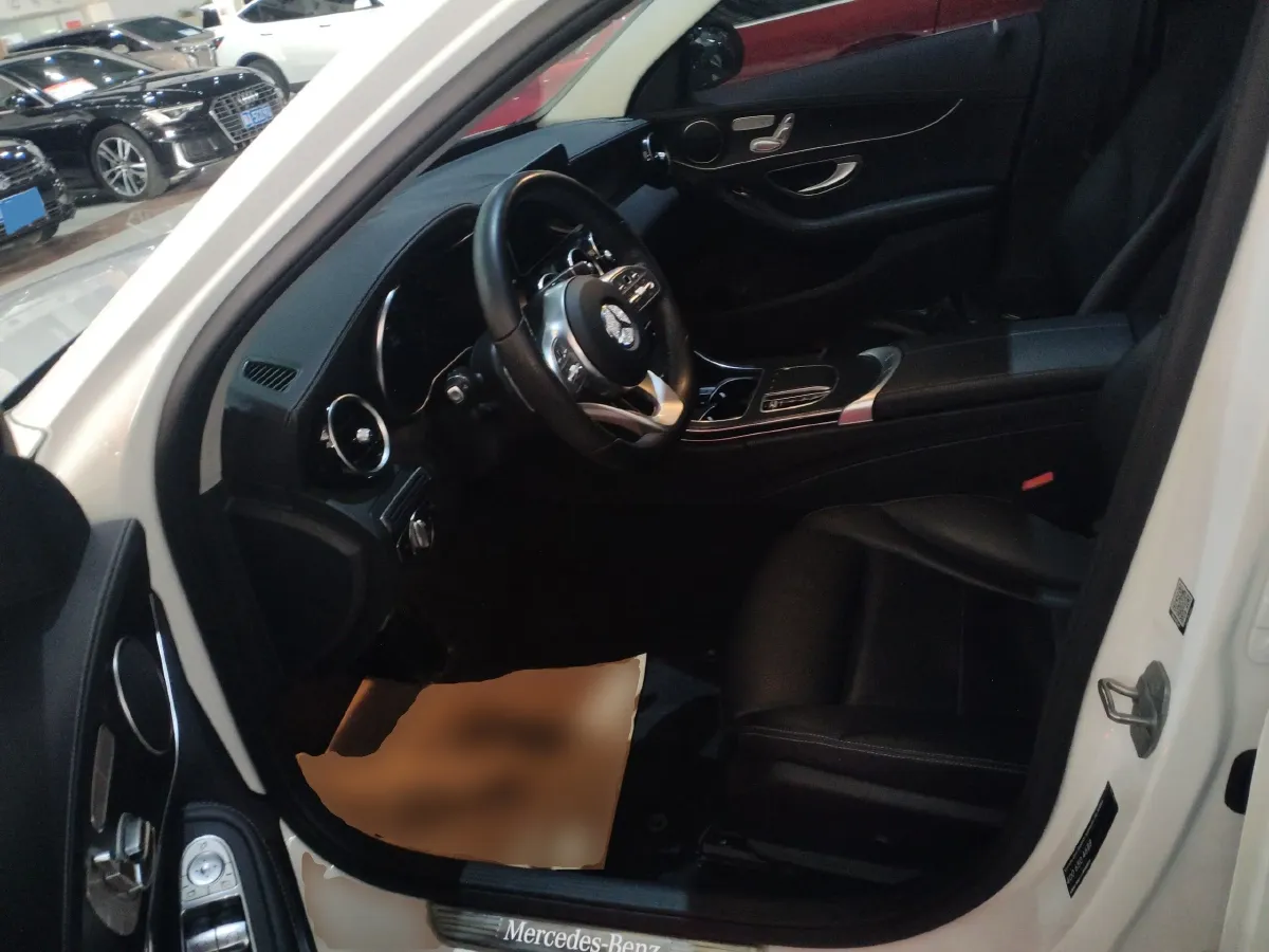 2021 Mercedes-Benz C Class 1.5T 184HP L4 9AT,autocango,china used car exporter,china ev exporter,chinese used car exporter,chinese used ev exporter